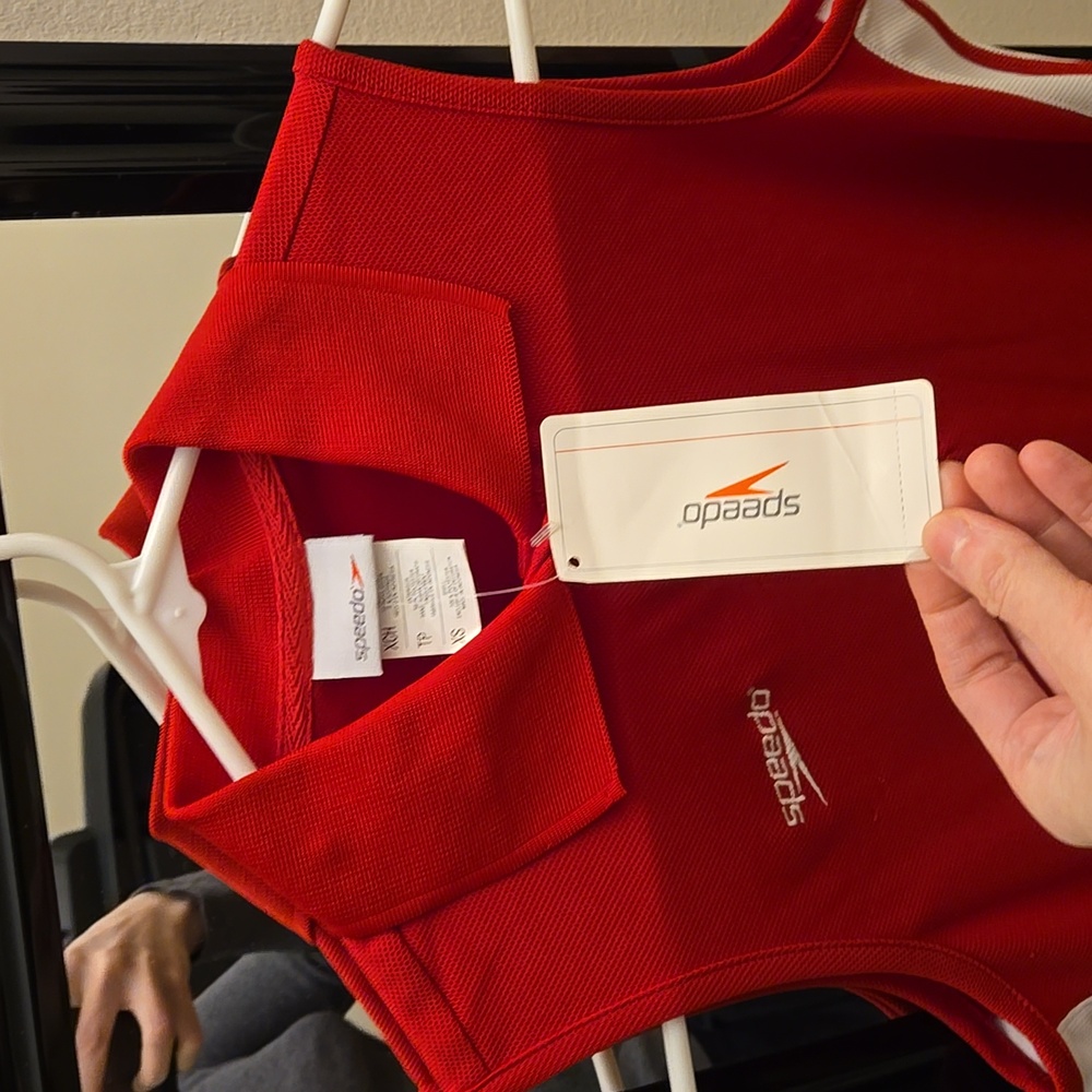 NWT Speedo Tennis Red White Stripes sleeveless Collared polo shirt tank top - Picture 8 of 8